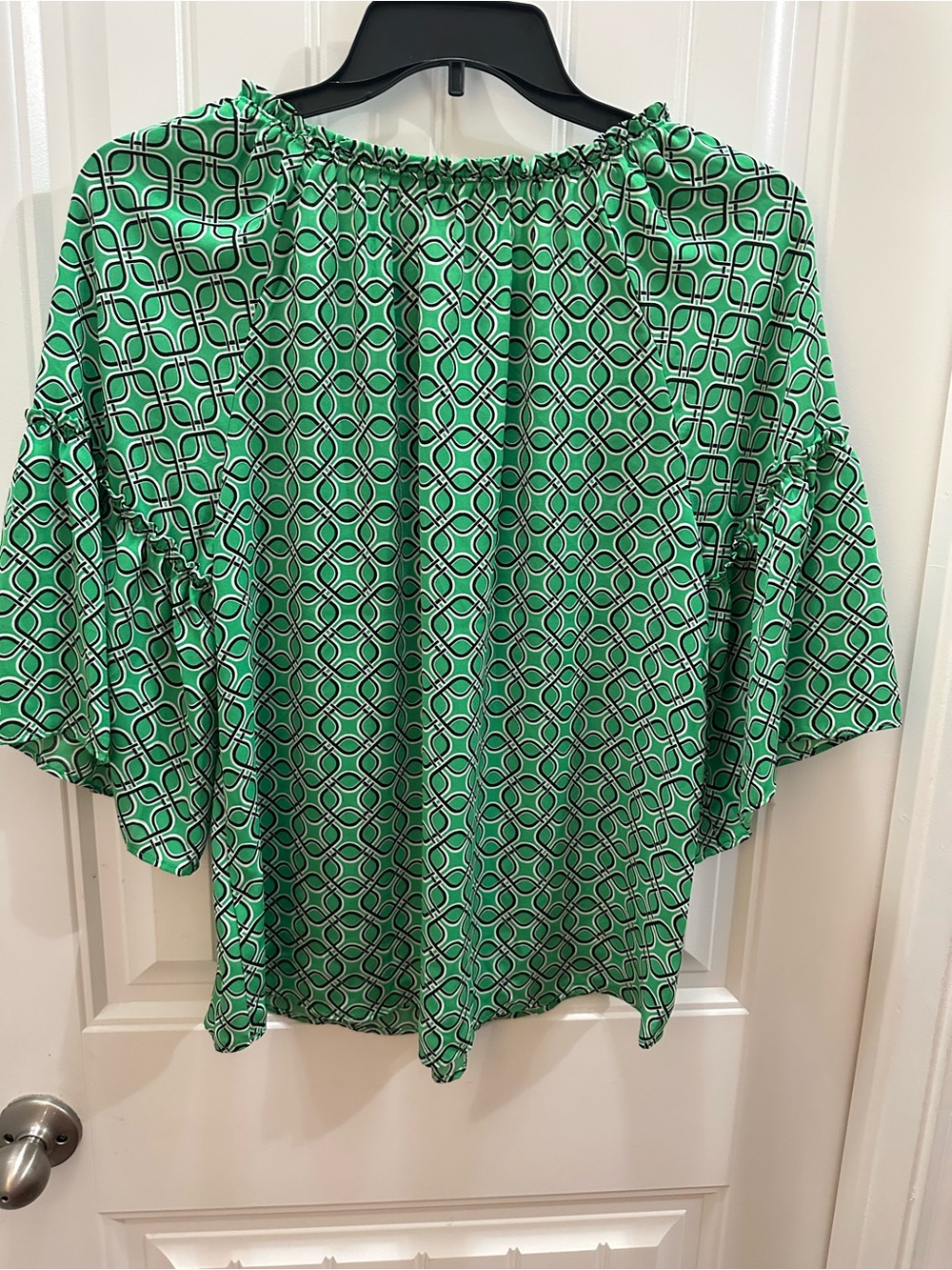 Counterparts Green Geometric Blouse size L career